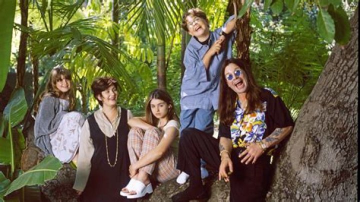 Aimee Kelly - Age, Family, Bio