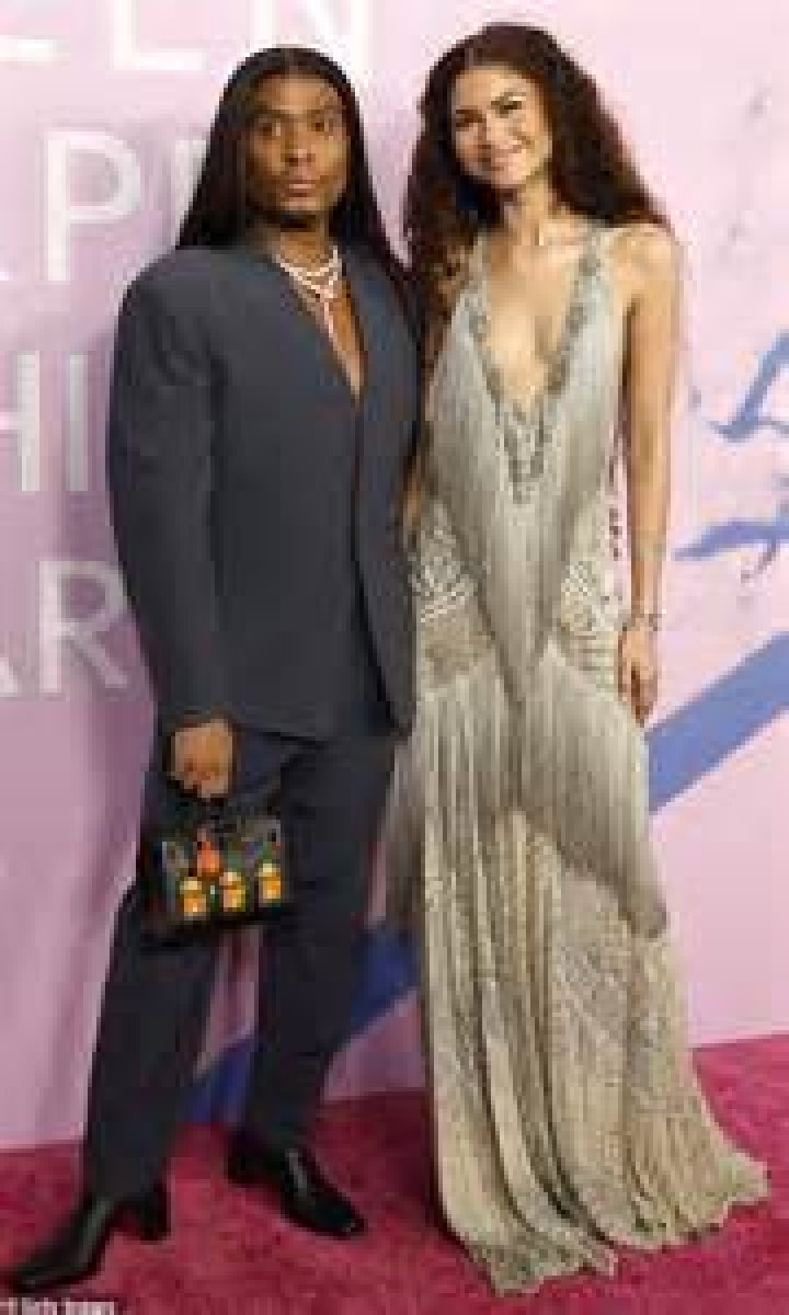 
Alexandra Roach Height, Weight, Net Worth, Age, Birthday, Wikipedia, Who, Nationality, Biography 