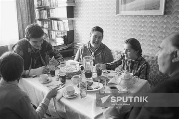 Arvydas Sabonis - Age, Family, Bio