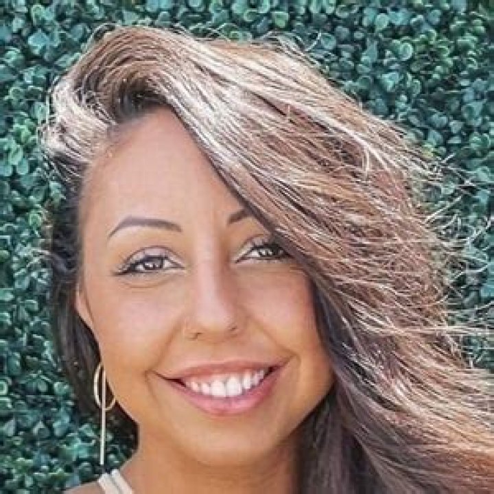 Ashley Evans - Age, Family, Bio