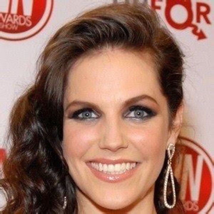 Bobbi Starr - Age, Family, Bio