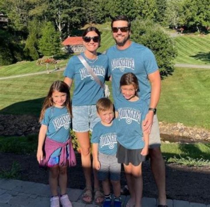 Camille Cruz - Age, Family, Bio