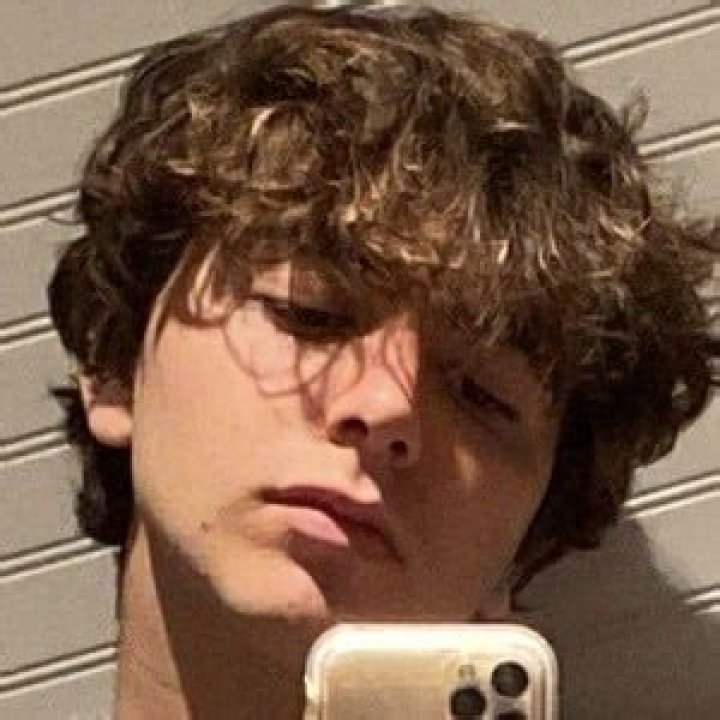 Crawford Arnow - Age, Family, Bio