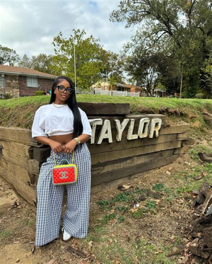 De’arra Taylor Bio (Wiki) 