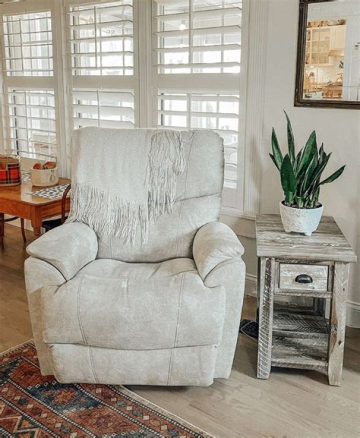 Does Slumberland take old furniture?