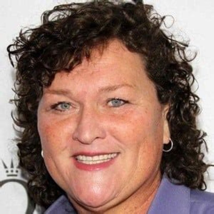 Dot Jones - Age, Family, Bio
