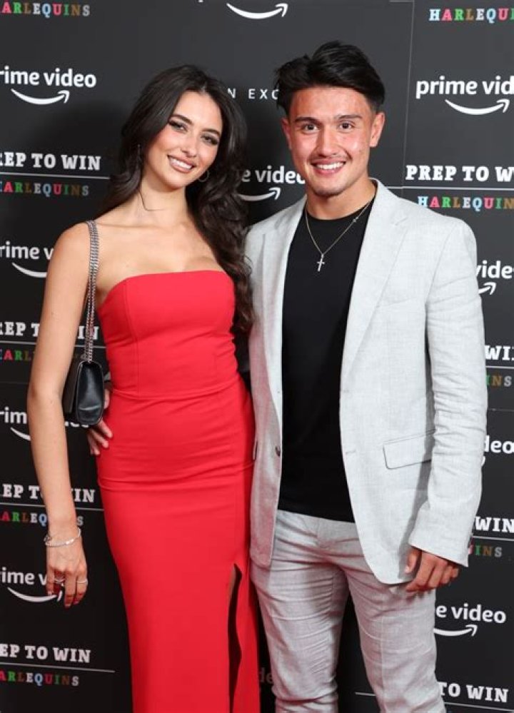 England Rugby Player Marcus Smith Girlfriend Beth Dolling Is A Model And A Singer