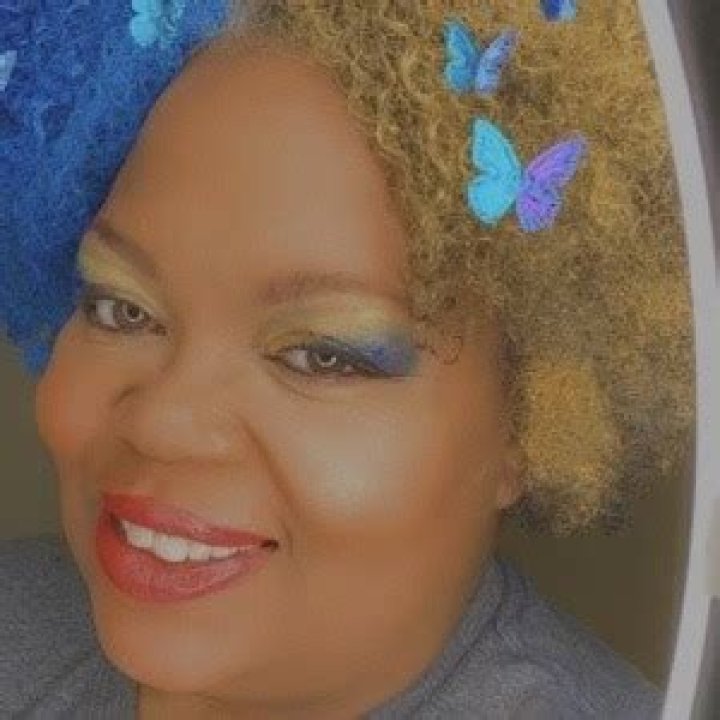 GrannyCoyBundy - Age, Family, Bio