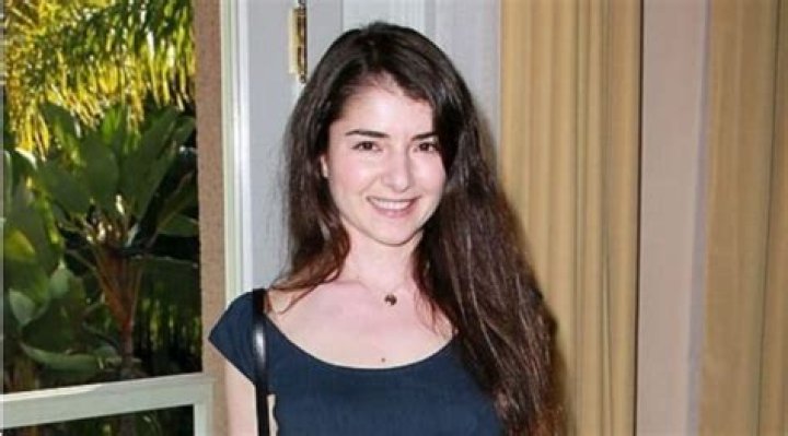 Hannaha Hall - Age, Family, Bio