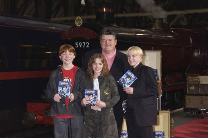 
‘Harry Potter’s’ Rupert Grint Remembers ‘Giant-Hearted’ Robbie Coltrane: ‘Sending Love to His Family’ 