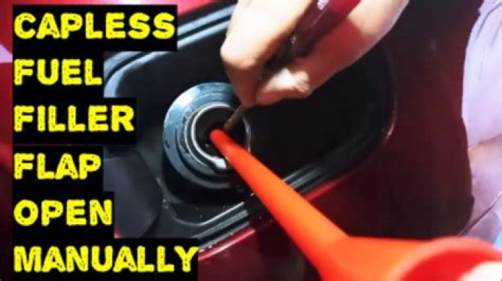 How do you open the fuel cap on a Honda Jazz?