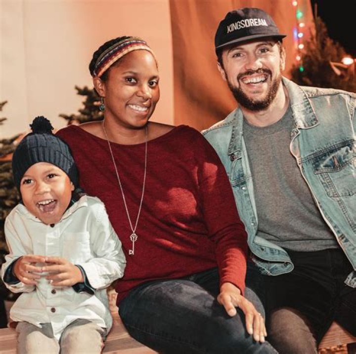 How tall are KD parents?