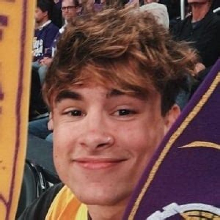 Kian Lawley - Age, Family, Bio