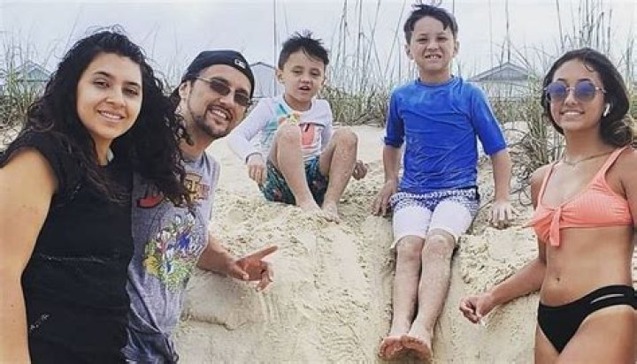 Lexi Lawson - Age, Family, Bio