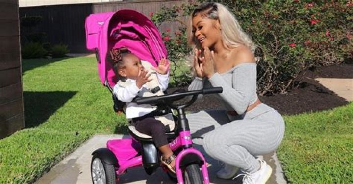 Lira Galore: relationships, baby daddy, and baby name controversy!