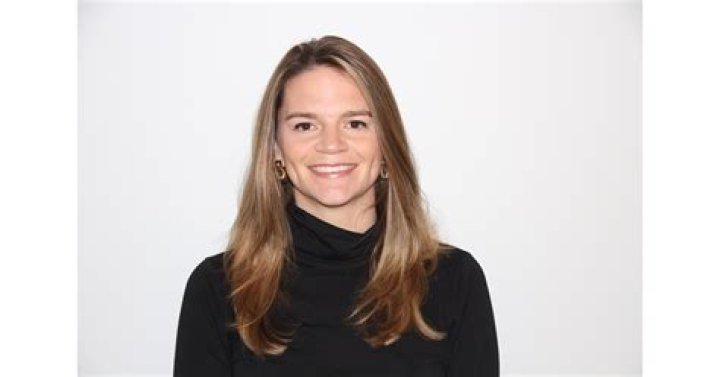 Lisa Maynard - Age, Family, Bio