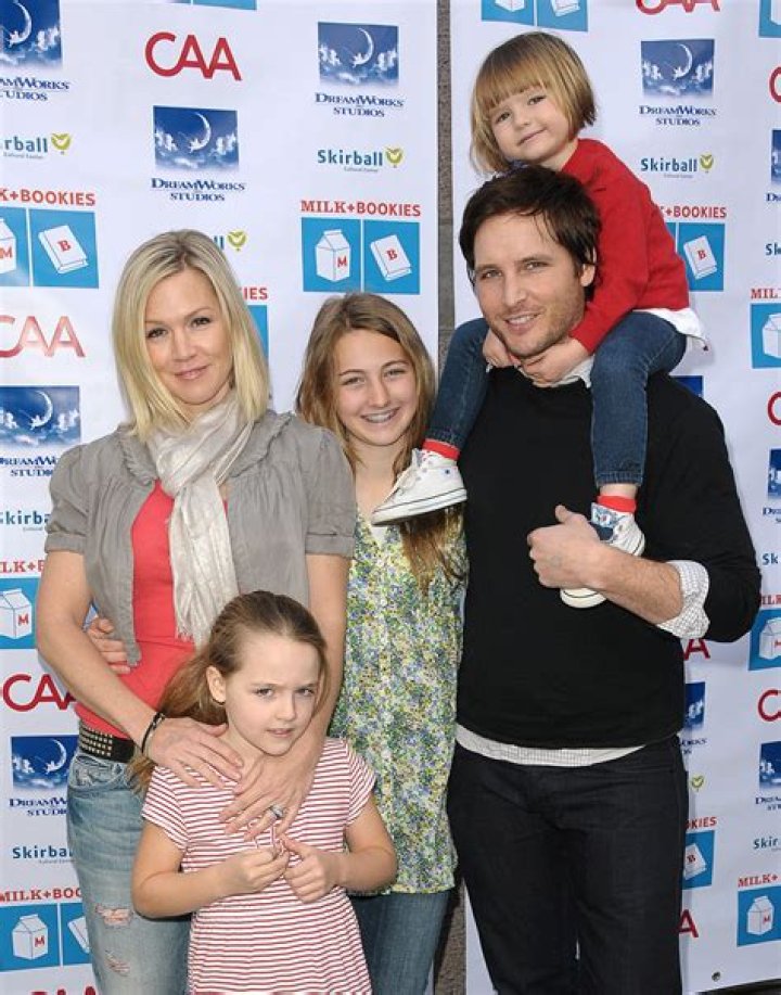 Lola Facinelli - Age, Family, Bio