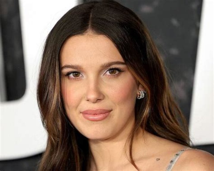 Millie Bobby Brown Bio (Wiki) 