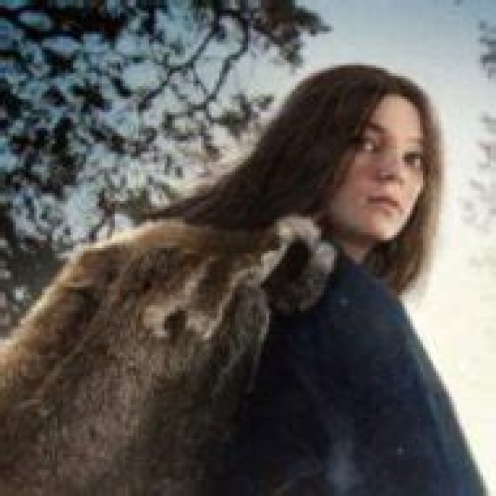 Mireille Enos - Age, Family, Bio