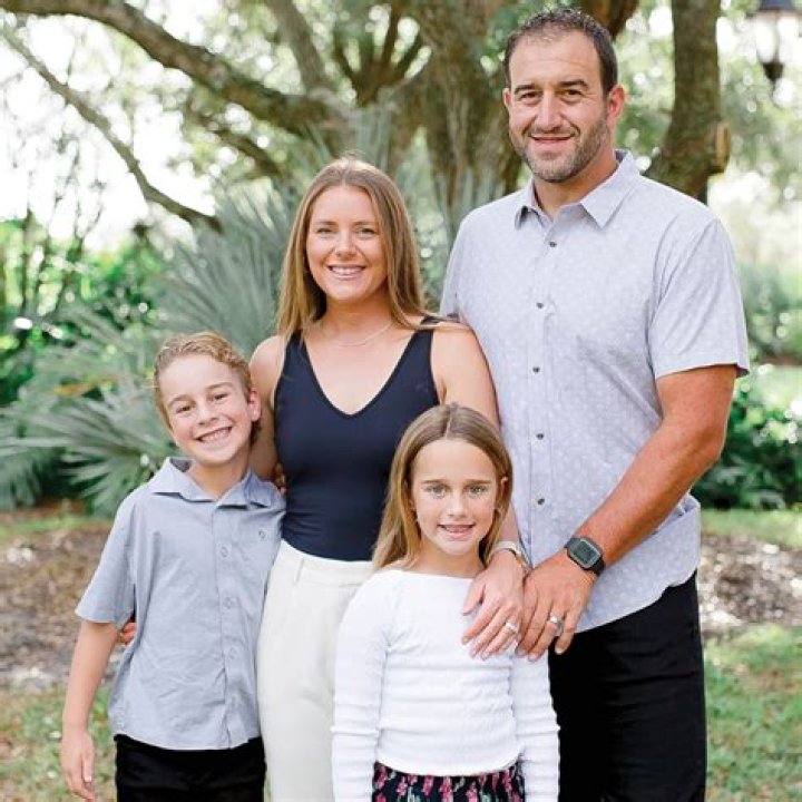 Ramona Rizzo - Age, Family, Bio