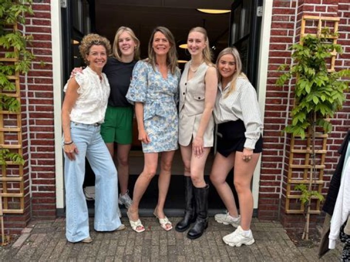 Sam Dekker Wiki, Age, Stats, Instagram, Wife, Net worth, Salary, Height, Parents, Siblings