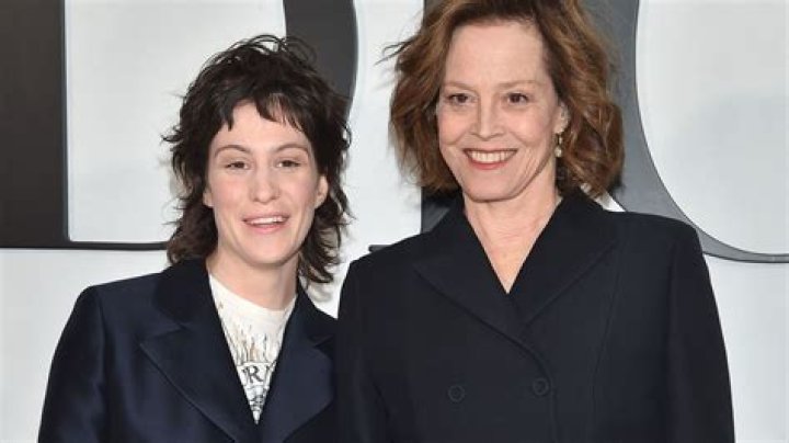 Sigourney Weaver - Age, Family, Bio