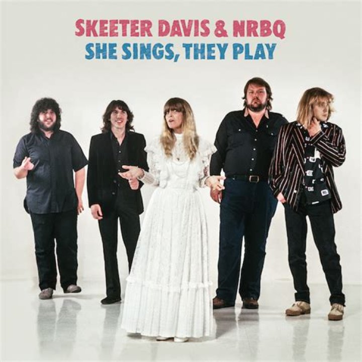 Skeeter Davis - Trivia, Family, Bio
