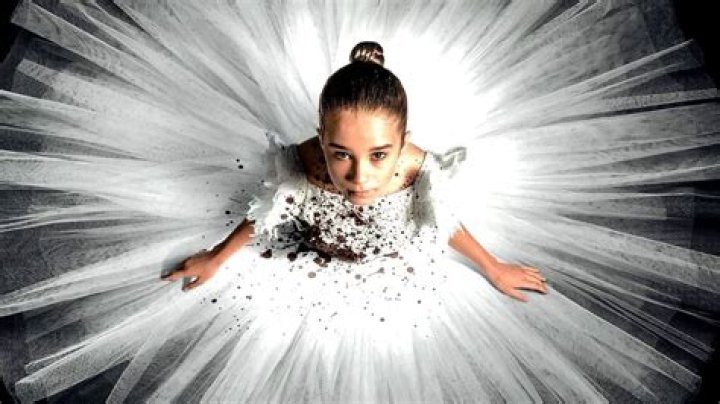 Stephnie Weir Bio (Wiki) 