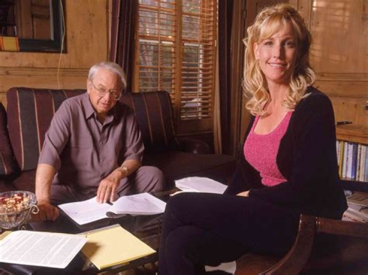 Steven Soderbergh’s paternity drama is sketchy as hell