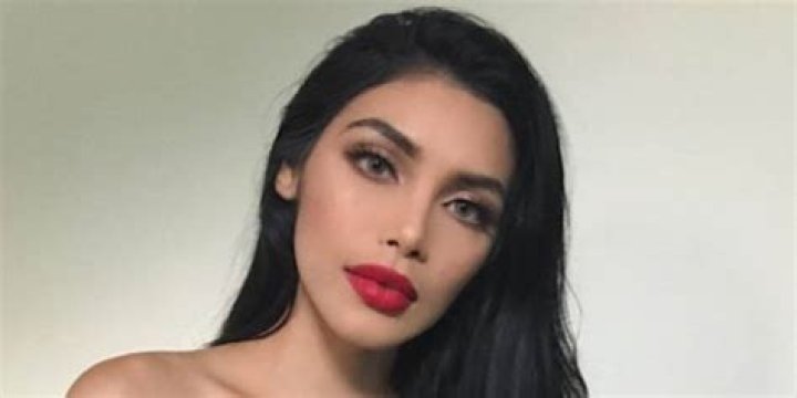 Tania Lucely - Age, Family, Bio