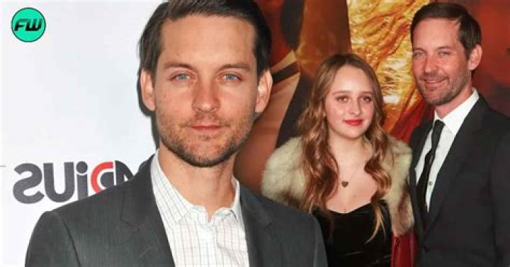 Tobey Maguire’s mother & brother get a reality show