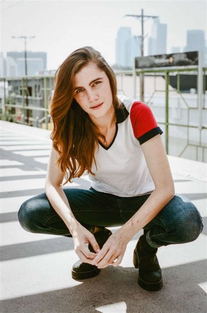 
Vic Michaelis Height, Weight, Net Worth, Age, Birthday, Wikipedia, Who, Instagram, Biography 