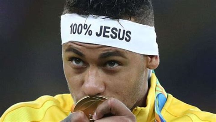 What is Neymar religion?