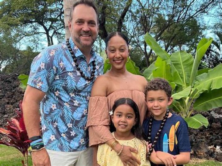 
Where is Tamera Mowry now? 