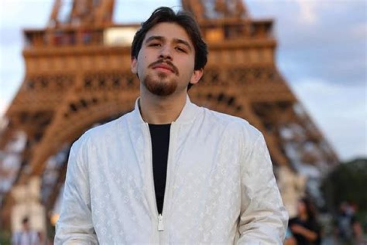 Willy Cuh - Age, Family, Bio